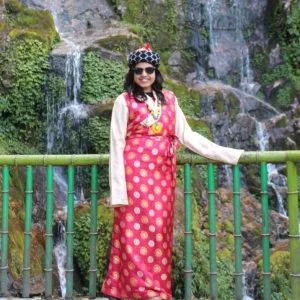 CA. Akriti Acharya December, 2016